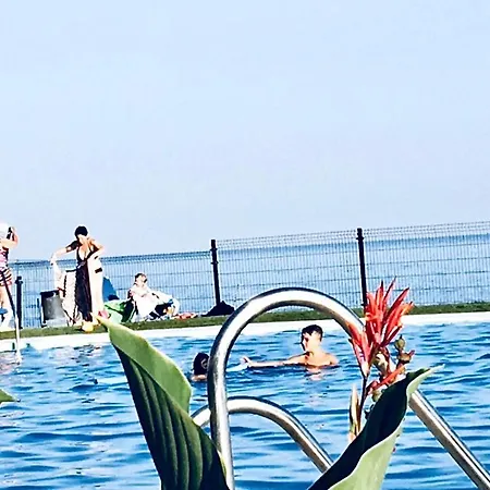 Mi Capricho 3-6 Beachfront- With Sea Views In Costa Del Sol *
